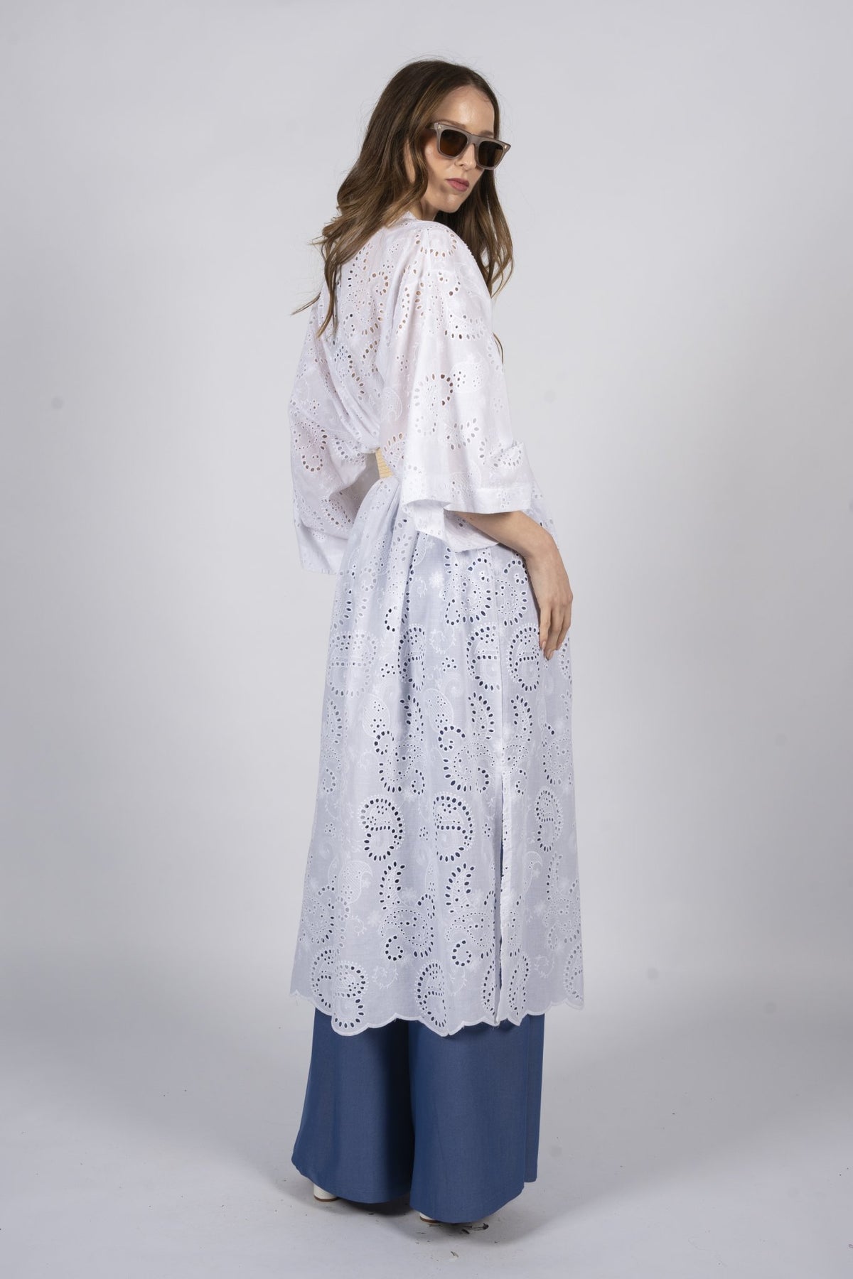 KIMONO BRODERIE